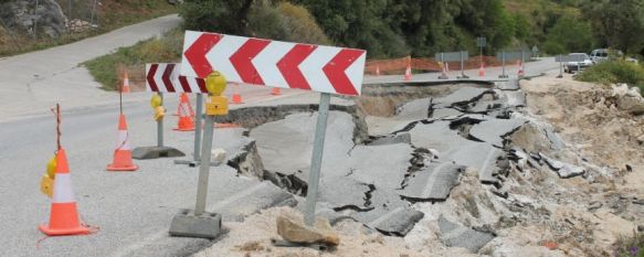 La lluvia provoca importantes daños en la carretera de Gaucín