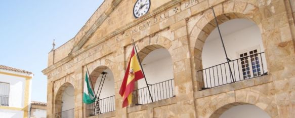 Cortes retira la bandera de Europa como protesta por la derogación de la doctrina Parot