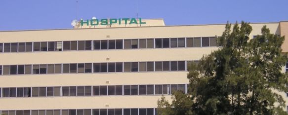 La joven fue trasladada al Hospital Clínico Universitario de Málaga. // Junta de Andalucía. La joven fue trasladada al Hospital Clínico Universitario de Málaga. // Junta de Andalucía.