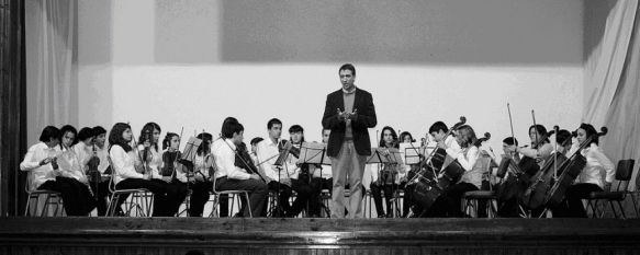 El Ayuntamiento de Ronda retoma la lucha por el Grado Profesional en el Conservatorio, El concejal de Educación y el Parlamentario Andaluz Daniel Castilla, instan a los padres a desarrollar acciones en este sentido, 10 Oct 2012 - 23:02