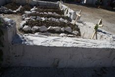 Un réplica de un antiguo cementerio formó parte del decorado. // CharryTV