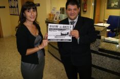 A la derecha, Juan Luis Barcenilla, director de ONCE en Ronda. // CharryTV