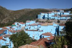 Tras una votación realizada en diciembre se decidió que el pueblo siga siendo azul de forma indefinida. // CharryTV
