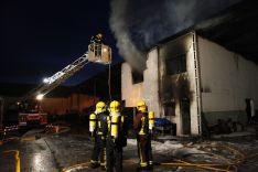 14 efectivos del Consorcio Provincial de Bomberos participaron en las tareas de extinción. // CharryTV