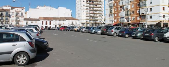 El aparcamiento dispone de 174 plazas, cuatro de ellas reservadas para personas con discapacidad. // CharryTV