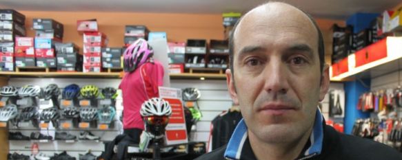 Jesús Rosado ha explicado hoy que el Club Ciclista Rondeño ha decidido homenajear a sus compañeros en próximas fechas.  // CharryTV