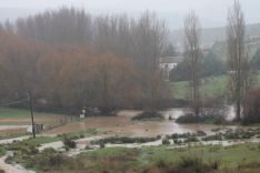 En Ronda, la lluvia también ha provocado incidencias. Imagen de Navares y Tejares. // Manolo Guerrero