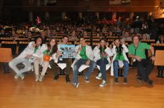 Los jóvenes rondeños y su entrenador, Tomás Gómez, han destacado la gran experiencia personal que ha supuesto la First Lego League. // CharryTV