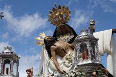 Nuestra Señora de las Angustias, a su paso por la Carrera Oficial. // CharryTV