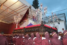 El Señor de la Escala, en su salida desde la Plaza del Beato Fray Diego José de Cádiz. // CharryTV