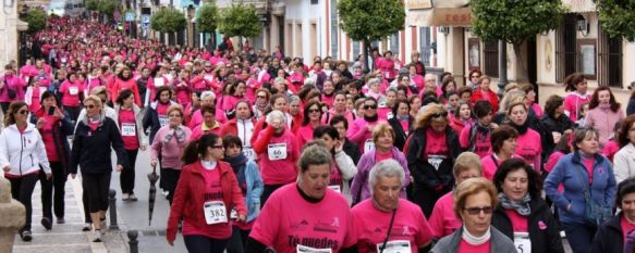 En la pasada edición una marea rosa llenó de color las calles de Ronda // CharryTV