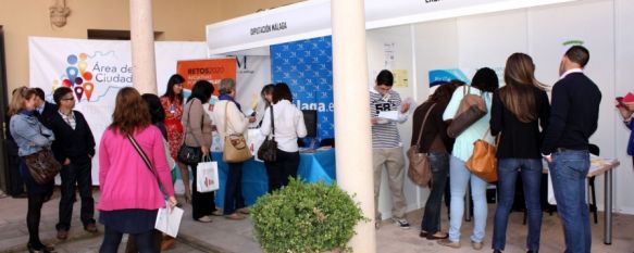 Ronda acoge la I Feria de Empleo en la que participan más de veinte empresas y entidades, El evento, que se desarrolla en el Convento de Santo Domingo, contempla distintas actividades relacionadas con la formación, 17 May 2013 - 10:42