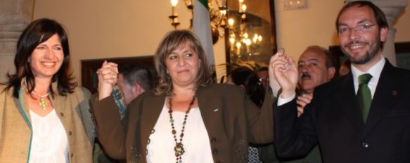 El Partido Andalucista presenta en el Casino su lista electoral, Isabel Mª Barriga presentó su lista electoral ante un gran número de militantes y simpatizantes, arropada por la Secretaria General Pilar González., 31 Mar 2011 - 18:38