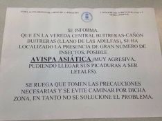 Imagen del cartel informativo que se colocó en la zona. // CharryTV