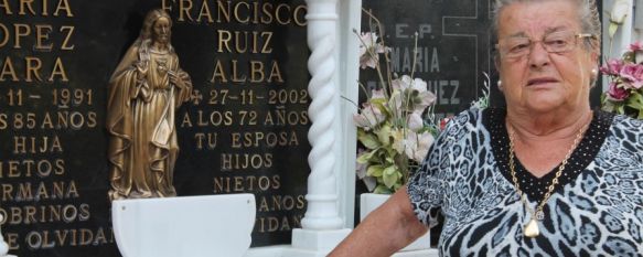 El Cementerio de San Lorenzo, víctima de los ladrones de cobre, María López afirma estar 