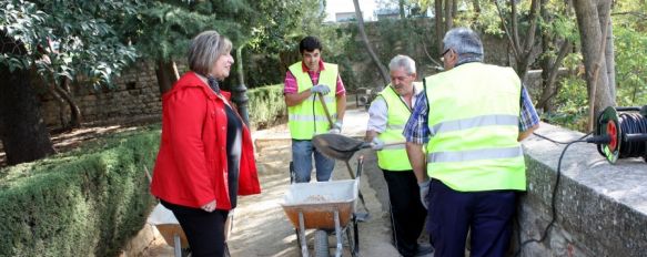 Arrancan diez obras, enmarcadas en el Plan AEPSA, que darán empleo a 141 trabajadores, Las actuaciones, que cuentan con una inversión de 316.000 euros, se realizarán en el casco urbano y en las pedanías , 18 Oct 2013 - 19:03