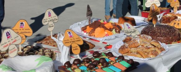 Un otoño muy dulce en el Colegio Juan de la Rosa  , Los alumnos de Infantil han disfrutado de un gran desayuno acompañados por sus familiares, 06 Nov 2013 - 17:15