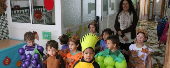 El Colegio Nuestro Padre Jesús da la bienvenida al otoño, El centro ha organizado un desayuno elaborado con los productos típicos de la estación, 12 Nov 2013 - 19:50