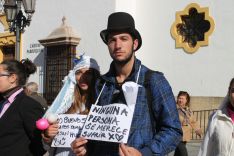 En la plaza del Socorro se han leído algunos textos contra la violencia de género. // CharryTV