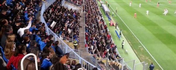 Más 250 rondeños acompañaron al Málaga CF en la Rosaleda, La mayoría de los asistentes rondeños juegan en la cantera de los tres clubes de fútbol de la ciudad y en las escuelas deportivas, 16 Dec 2013 - 10:37