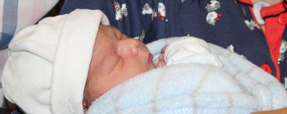 Jairo Vilches Laín, el primer bebé rondeño de 2014, El pequeño, hijo de Betsaida y David, nació ayer a las 13:28 horas en el Hospital Comarcal de la Serranía, 02 Jan 2014 - 17:07