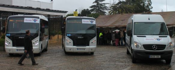 Los nuevos buses urbanos circularán a partir del lunes y llegarán a todas las barriadas, Presentan la flota de vehículos de la UTE Urbano de Ronda, modernos y funcionales, que mejorarán un servicio desfasado hasta la fecha, 12 Feb 2014 - 14:29