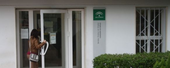 Oficina del Servicio Andaluz de Empleo, en la barriada El Fuerte. // CharryTV