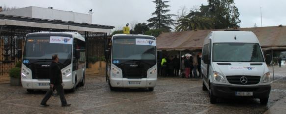 Refuerzan el servicio de autobús urbano en la barriada de La Dehesa, Se mejorará la línea que baja hasta el barrio de Padre Jesús y habilitará nuevas paradas, entre otras medidas, 11 Apr 2014 - 20:30