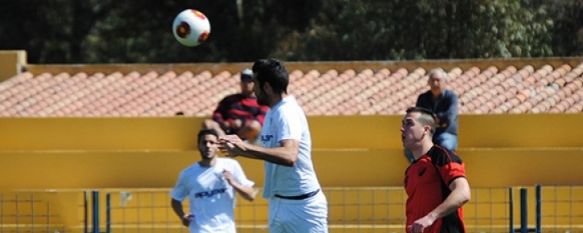 El central marbellí Chechu suma ya cuatro goles desde que llegó al conjunto blanco. // Marbella 24 Horas