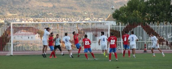 Tablas en el primer encuentro de pretemporada del nuevo C.D. Ronda (2-2), Ángel Oliva realizó numerosas pruebas en el empate ante el Ubrique U.D., de Tercera Andaluza, 07 Aug 2014 - 13:52