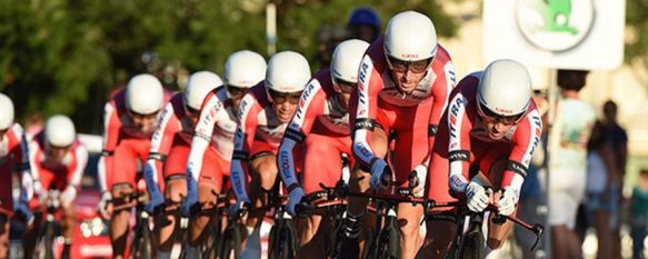 Imagen de la Vuelta en su primera etapa desde Jerez de la Frontera. // La Vuelta.