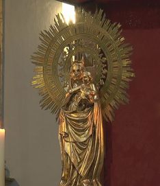 La imagen de la Virgen del Pilar ha sido recuperada. // CharryTV