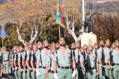 Legionarios en el Acuartelamineto General Gabeiras. // CharryTV