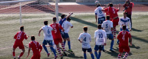 El central Morilla acortó distancias a la salida de un córner.  // CharryTV