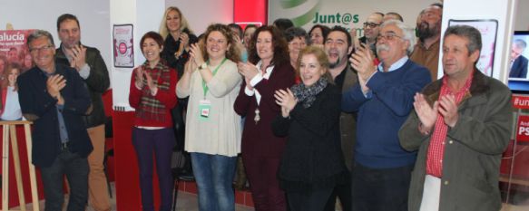 Los socialistas rondeños celebraron la victoria de Susana Díaz en la Casa del Pueblo. // CharryTV