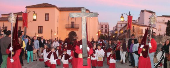 Amargura llora la traición a Jesús en el broche de oro a intenso Domingo de Ramos, Olor a romero y quejíos en las estrechas calles del casco histórico en la estación penitencial de Los Gitanos, 30 Mar 2015 - 11:52