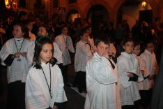 Escolanía de voces blancas de la Hermandad de Paz y Caridad y de la Vera+Cruz. // CharryTV