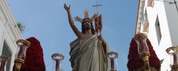 Las calles de Ronda son testigo de la Resurrección de Cristo en el colofón de la Semana Mayor, Nuestra Señora de Loreto, Patrona de la Aviación, ha sido portada por primera vez por costaleras, 05 Apr 2015 - 12:18