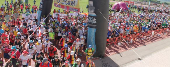 Los 7.000 deportistas de los 101Kilómetros ya están en marcha, El Jefe de la Brigada de La Legión, Juan Jesús Martín Cabrero, ha recordado a los legionarios del IV Tercio que se encuentran en Irak, 09 May 2015 - 13:21