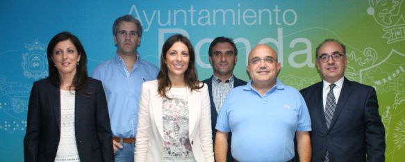 La alcaldesa hace el reparto de delegaciones entre los miembros del grupo municipal del PP  , La regidora, María de la Paz Fernández, estará al frente de Hacienda y Urbanismo, 15 Jun 2015 - 17:46