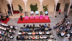 Numeroso público acudió al Convento de Santo Domingo. // CharryTV