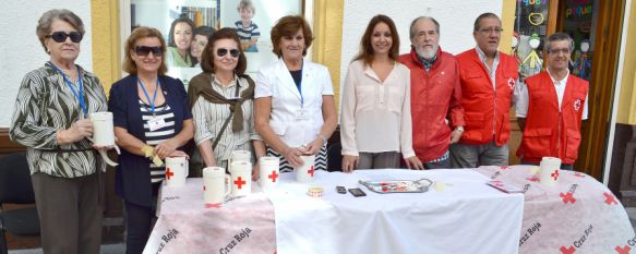 Cruz Roja hace un llamamiento a la solidaridad en el Día de la Banderita, Mañana volverán a colocarse las mesas petitorias y se contará con la participación de las Damas Goyescas , 02 Oct 2015 - 18:03