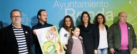 Foto de familia de los protagonistas de esta edición del Carnaval. // CharryTV