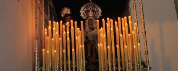 Rezos y voces blancas para el Señor del Perdón y María Santísima de las Penas , La Hermandad de Paz y Caridad y de la Vera+Cruz completó con sobriedad y elegancia su estación penitencial, 25 Mar 2016 - 11:34