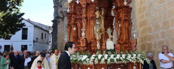 La procesión en el momento de la salida desde Santa María la Mayor. // CharryTV La procesión en el momento de la salida desde Santa María la Mayor. // CharryTV
