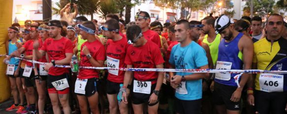 Medio millar de personas participan en la V Carrera Nocturna de Ronda , José Ignacio Heredia se hizo con la primera posición en la general masculina y Noemí Delgado encabezó el podio de las féminas, 11 Jul 2016 - 17:36