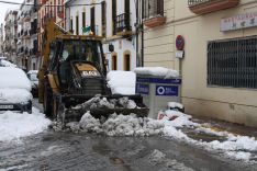 La nieve ha sido retirada de diferentes calles para permitir la circulación. // CharryTV