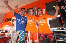 Lorenzo Santolino, Cris Guerrero y Oriol Mena, campeones nacionales 2.011 en E1, E2 y E3. // Befurious