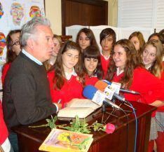 El Director del centro escolar, Francisco Ruiz. // CharryTV