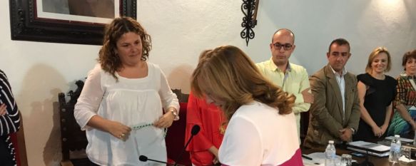 María Paz Aguilar toma posesión de su cargo como concejal del Ayuntamiento de Ronda, La edil estará al frente de las delegaciones de Participación Ciudadana y Pedanías, como su antecesor José María Jiménez, 26 Sep 2017 - 19:43